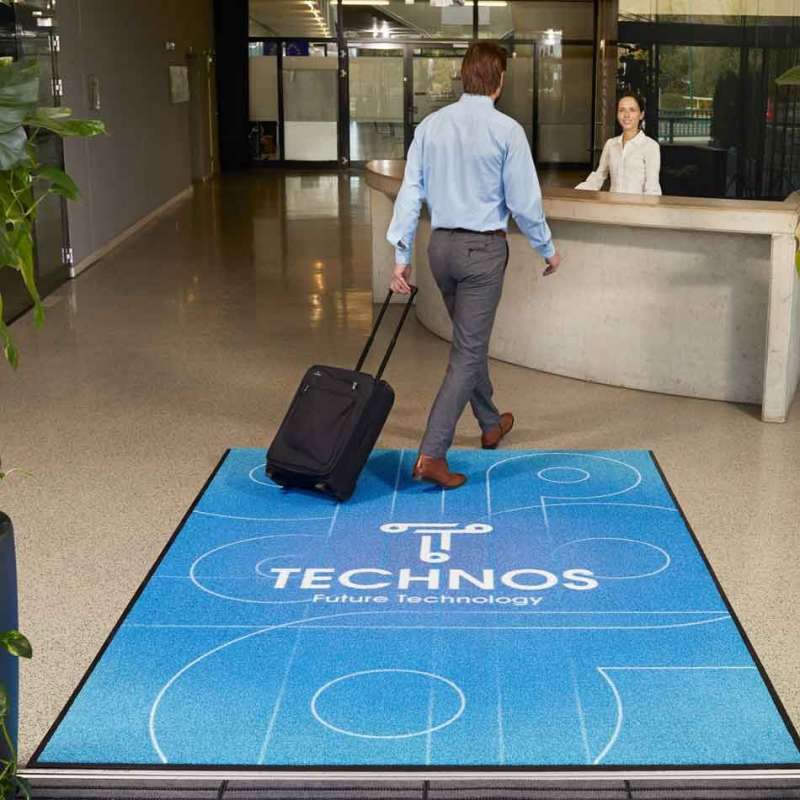 Wycieraczka z logo 60 x 90 cm - sklep internetowy BP Techem
